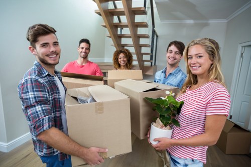 Long-term storage in Eltham for families, students, and businesses